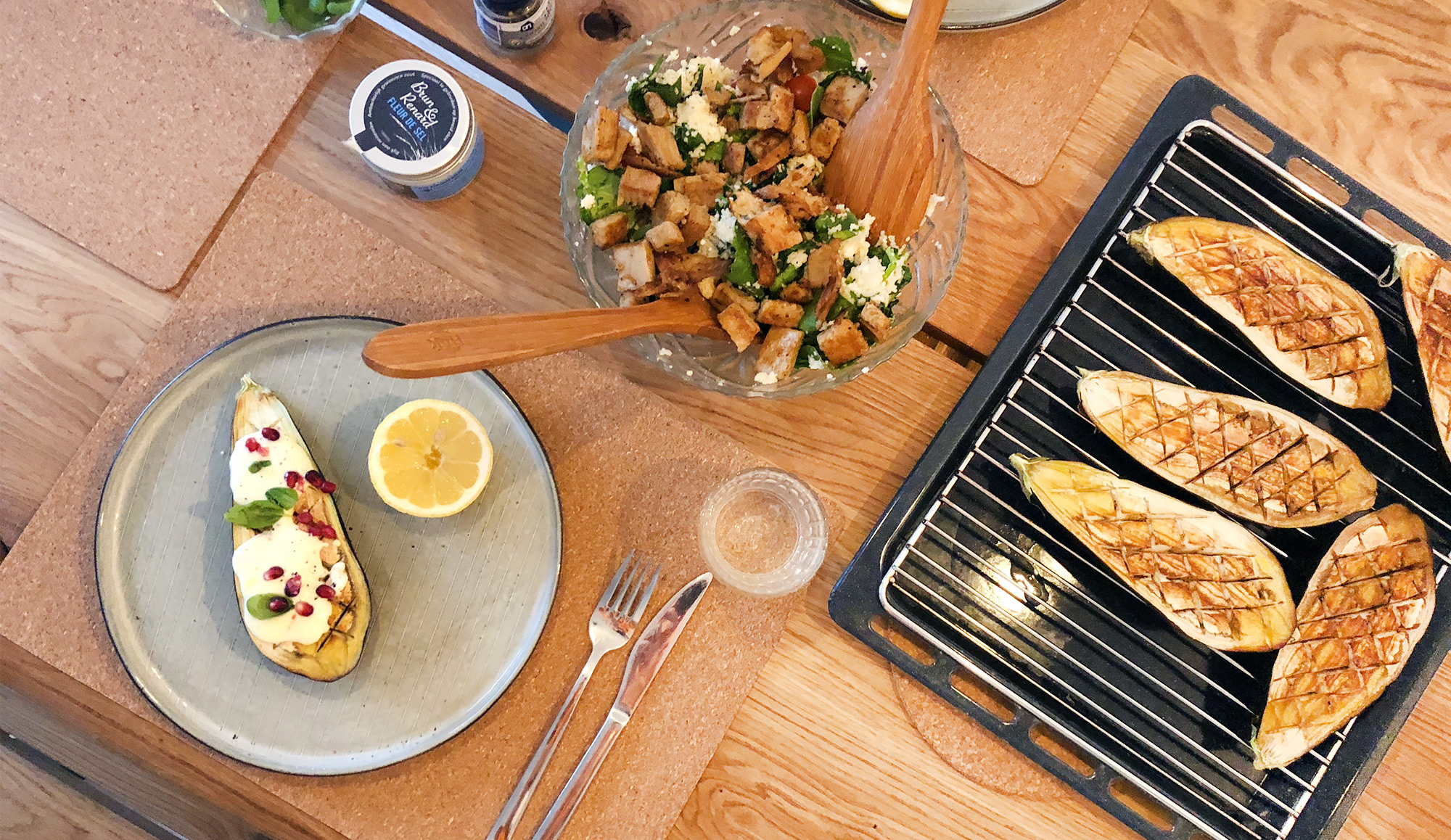 Ottolenghi's aubergines met saffraan en verrukkelijke couscous Gewoon