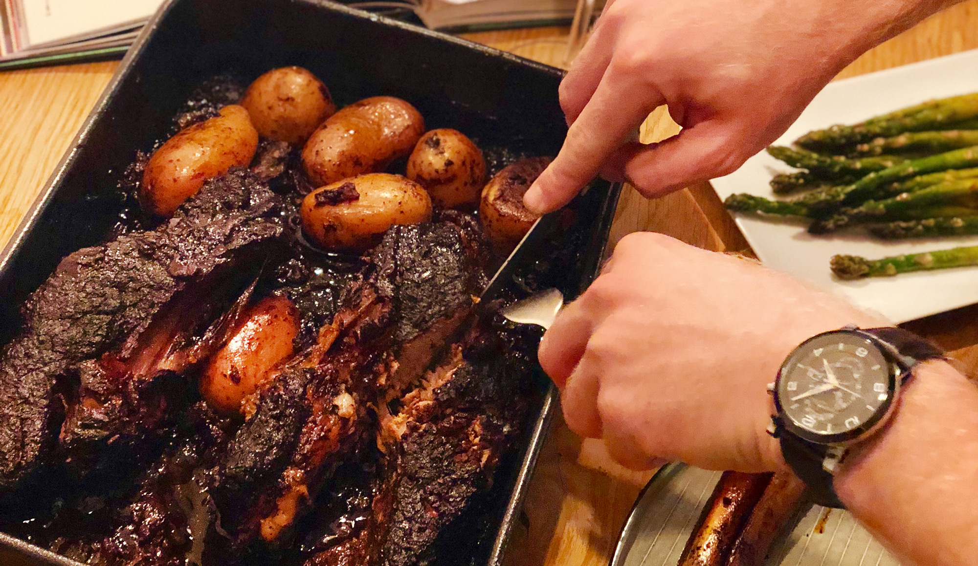 Short ribs van de Big Green Egg Gewoon wat een studentje 's avonds eet