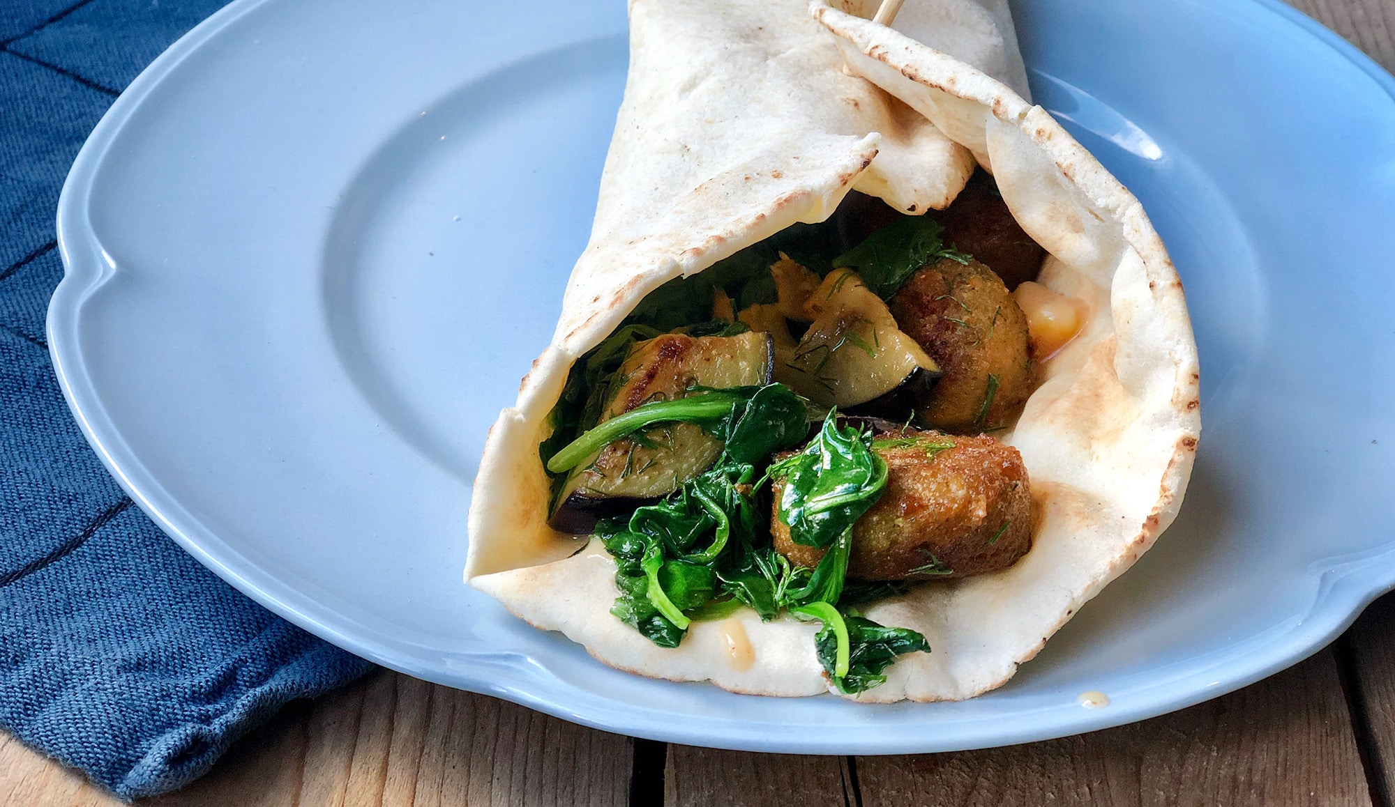 Libanees brood met falafel, mango chutney en aubergine - Gewoon wat een ...