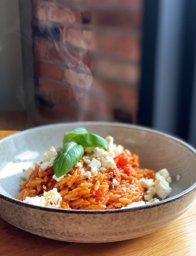 Orzo met feta, venkelzaad en sinaasappel (Ottolenghi) Gewoon wat een studentje 's avonds eet