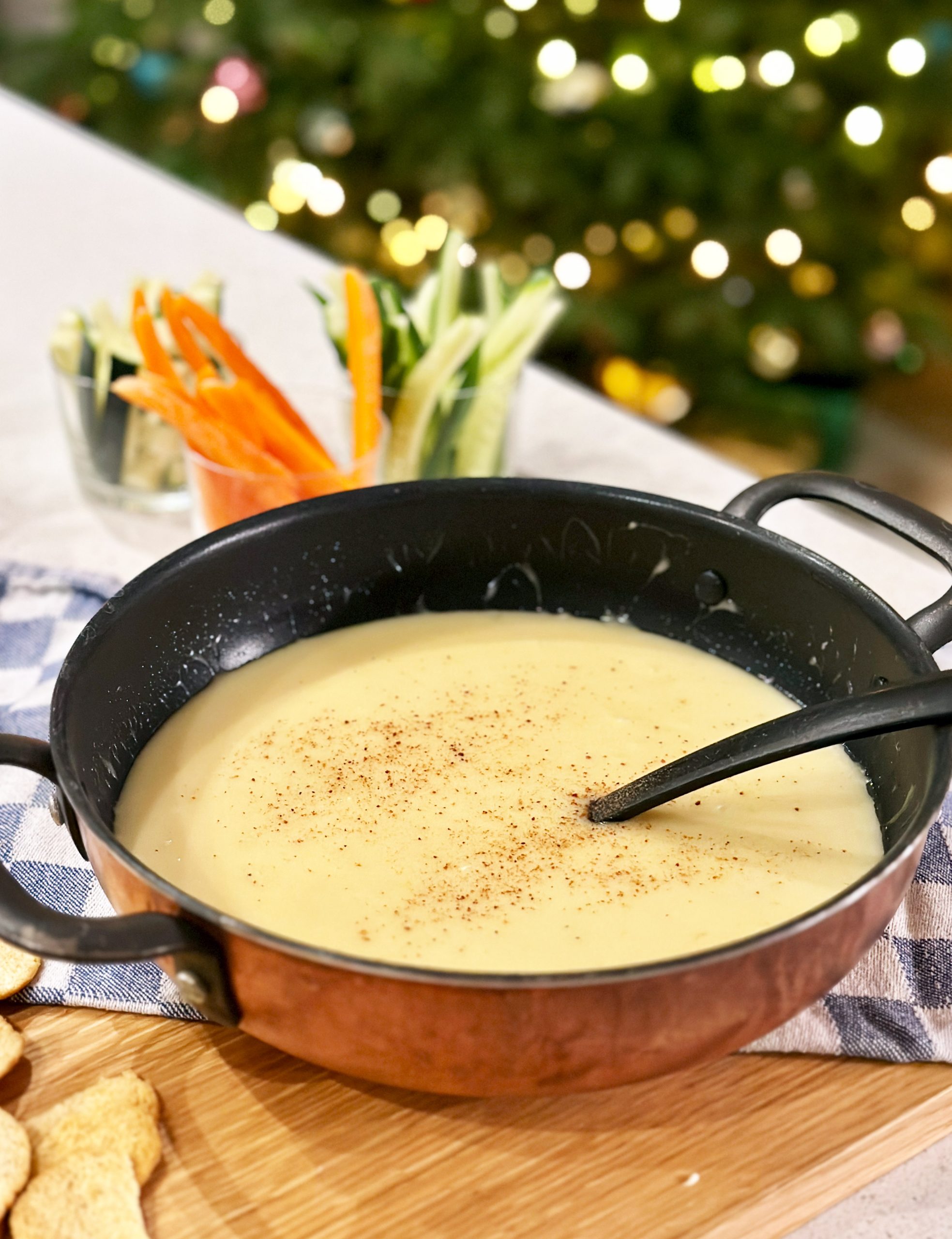 Kaasfondue zonder wijn, met appelsap